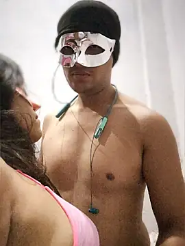 bigcutecouple online show from 21, 6, 2026