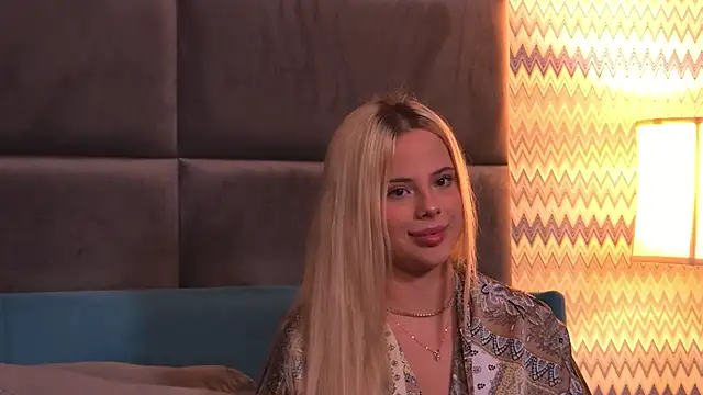 YssabelFox online show from 9, 10, 2025