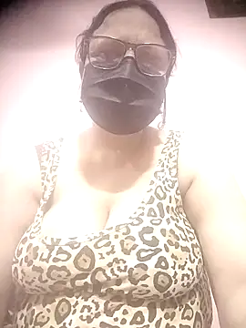 thehotlady online show from 31, 3, 2026