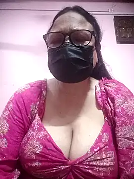 Snapshot of thehotlady chatting on 11, 11, 2025 thehotlady online show from 11, 11, 2025