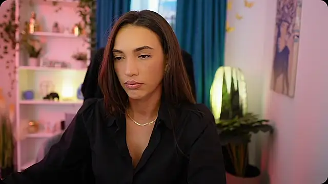 Alexis Love  online show from 2, 10, 2025