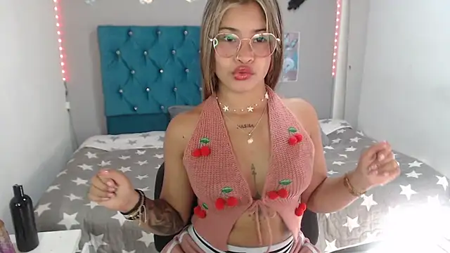 mia sexgirl online show from 22, 5, 2026
