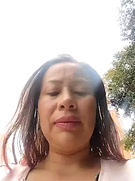 LaraCaliente online show from 14, 1, 2026