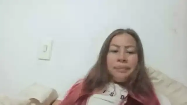 LaraCaliente online show from 31, 3, 2026