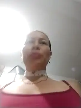 LaraCaliente online show from 8, 1, 2026