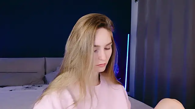 Melloudy online show from 1, 12, 2025