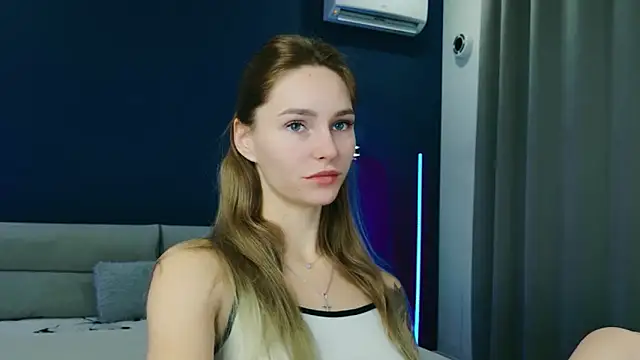 Melloudy online show from 10, 10, 2025