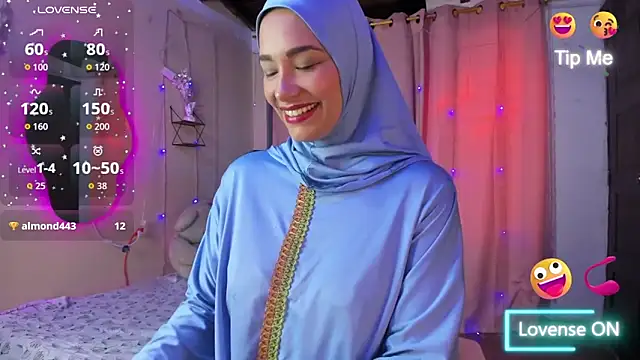 ShanaJamil online show from 18, 12, 2025