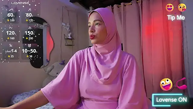 ShanaJamil online show from 7, 11, 2025