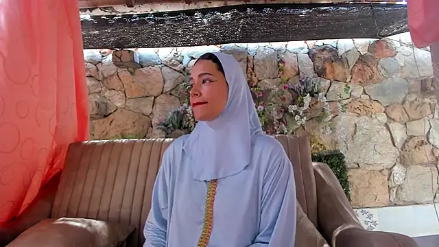 Snapshot of ShanaJamil chatting on 7, 7, 2026 ShanaJamil online show from 7, 7, 2026