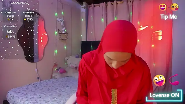 ShanaJamil online show from 27, 11, 2025