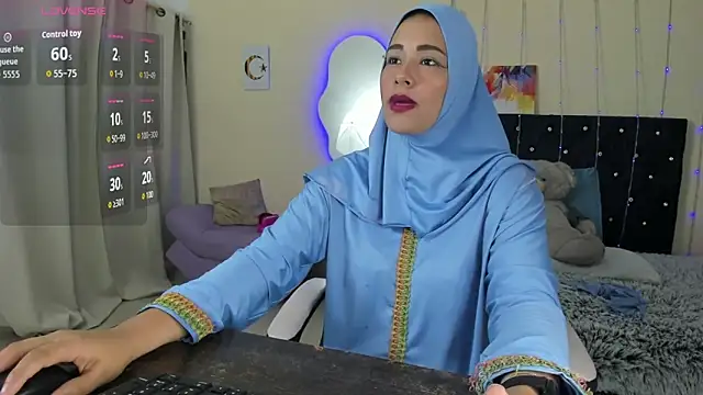 ShanaJamil online show from 14, 5, 2026