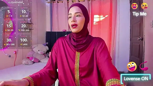 ShanaJamil online show from 4, 2, 2026