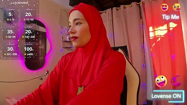 ShanaJamil online show from 6, 10, 2025