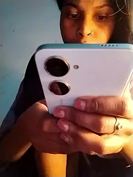 Snapshot of Rapunzal chatting on 8, 1, 2026 Rapunzal online show from 8, 1, 2026