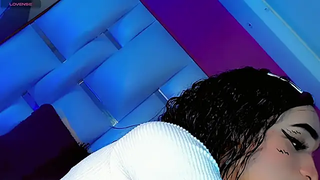 JessiscaWalker online show from 17, 4, 2026