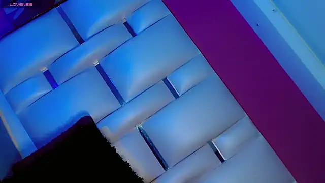 JessiscaWalker online show from 13, 4, 2026