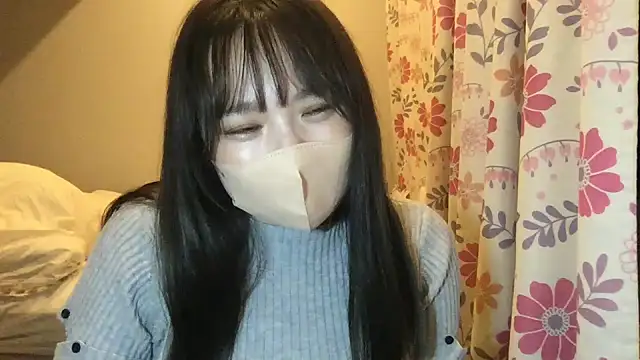 Snapshot of honoka_0011 chatting on 12, 11, 2025 honoka 0011 online show from 12, 11, 2025