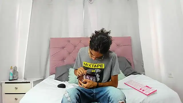 EthanBlackwoodd online show from 11, 3, 2026