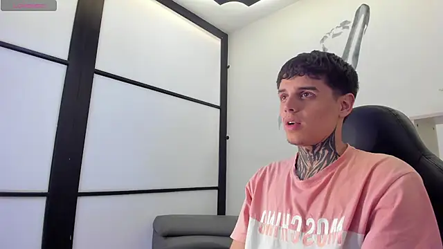 Declan-Fox online show from 12, 11, 2025