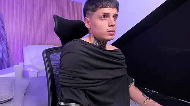 Declan-Fox online show from 24, 9, 2025