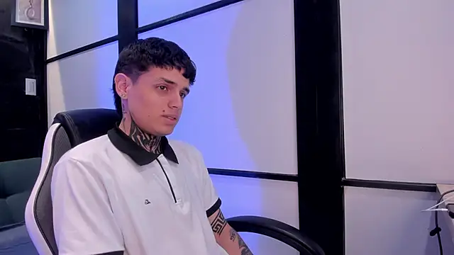 Declan-Fox online show from 6, 10, 2025