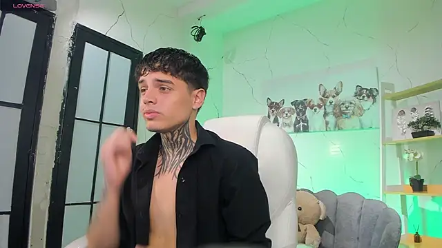 Declan-Fox online show from 10, 11, 2025