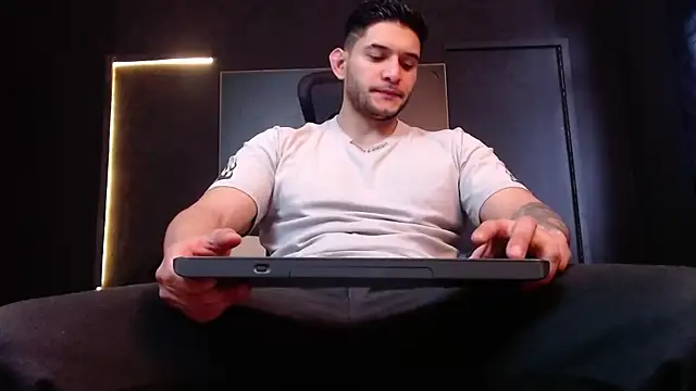 RichardMilleer online show from 21, 10, 2025