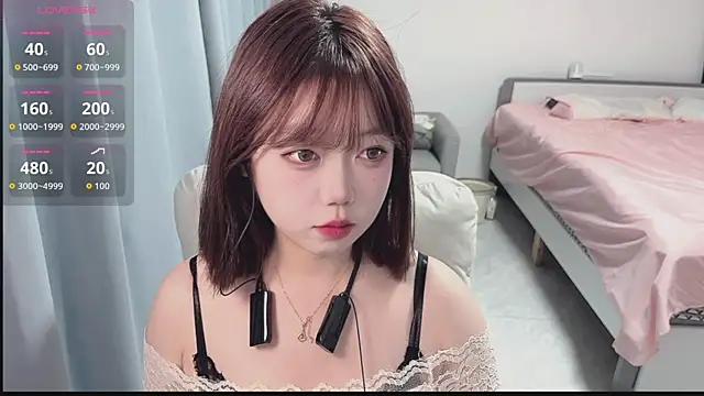 Snapshot of Lucky_Cici chatting on 24, 9, 2025 Lucky Cici online show from 24, 9, 2025