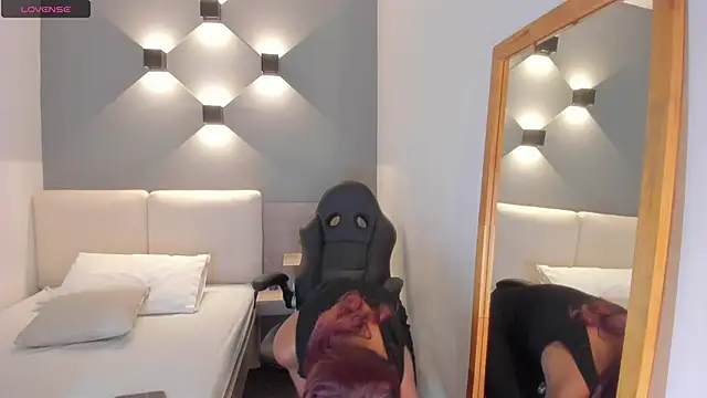 selena monroy online show from 11, 1, 2026