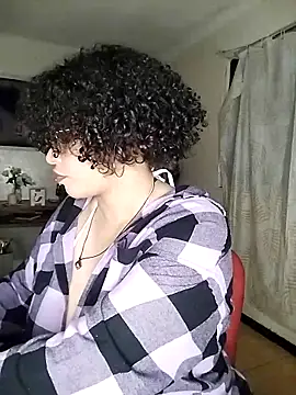 Julie wallace online show from 5, 10, 2025