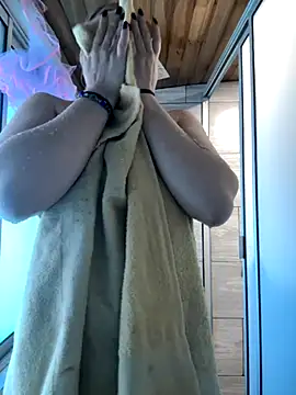 AlissaSpellman online show from 25, 9, 2025