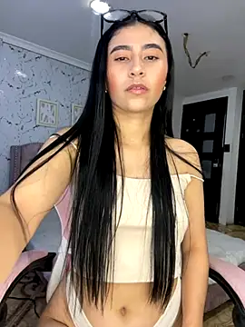 Isabella Montoya online show from 17, 9, 2025