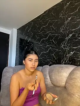 Isabella Montoya online show from 22, 9, 2025