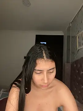 Isabella Montoya online show from 9, 10, 2025