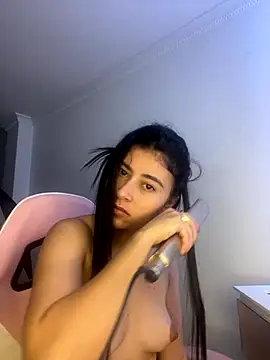 Isabella Montoya online show from 7, 10, 2025