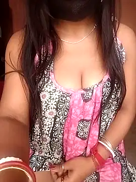 Snapshot of Bengalibeauty96 chatting on 2, 2, 2026 Bengalibeauty96 online show from 2, 2, 2026