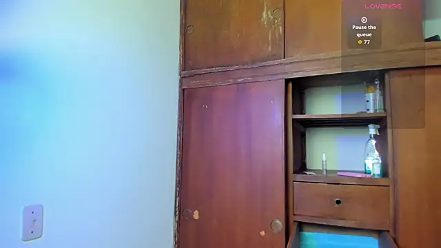 CeletheJones online show from 30, 9, 2025