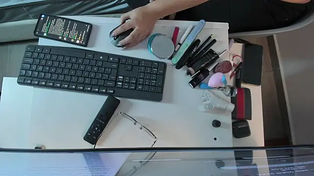  ruby red online show from 31, 10, 2025