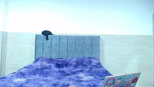  ruby red online show from 27, 11, 2025