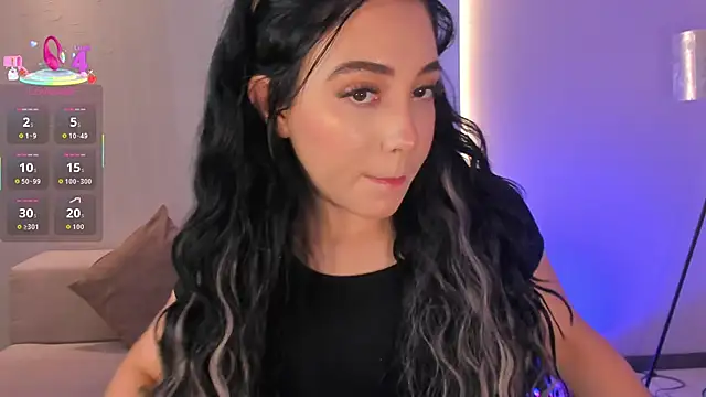 Snapshot of KatieAngelX chatting on 3, 10, 2025 KatieAngelX online show from 3, 10, 2025