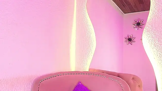 CoffeNaughty nom online show from 5, 12, 2025