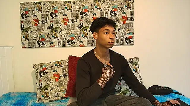 Snapshot of CoffeNaughty_nom chatting on 4, 11, 2025 CoffeNaughty nom online show from 4, 11, 2025