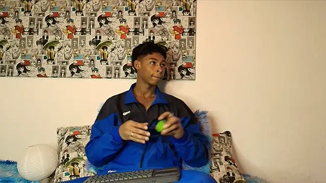 Snapshot of CoffeNaughty_nom chatting on 19, 9, 2025 CoffeNaughty nom online show from 19, 9, 2025