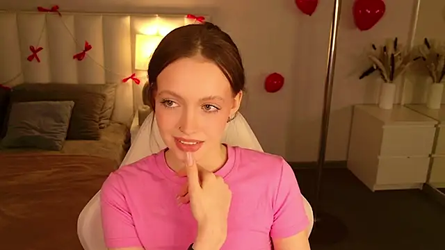 Snapshot of SallyPinkman chatting on 13, 2, 2026 SallyPinkman online show from 13, 2, 2026