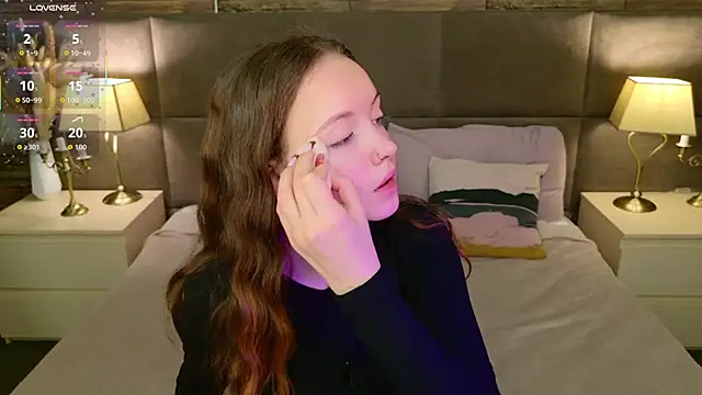 SallyPinkman online show from 4, 10, 2025