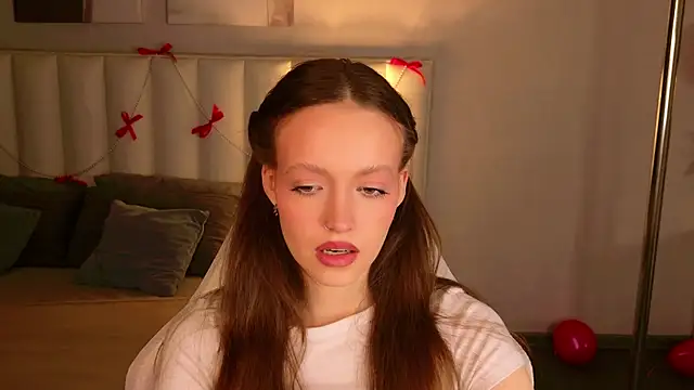 Snapshot of SallyPinkman chatting on 16, 2, 2026 SallyPinkman online show from 16, 2, 2026