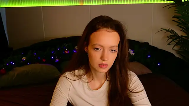 SallyPinkman online show from 18, 12, 2025