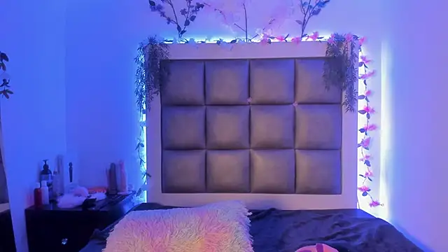 abbiecollins js online show from 27, 3, 2026