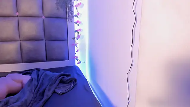 Snapshot of abbiecollins_js chatting on 3, 2, 2026 abbiecollins js online show from 3, 2, 2026